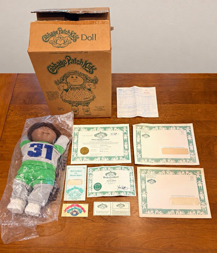 1983 cabbage patch kid - 1983,