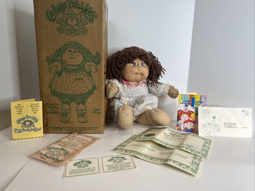 Cabbage patch doll 1984 box - 1984, in