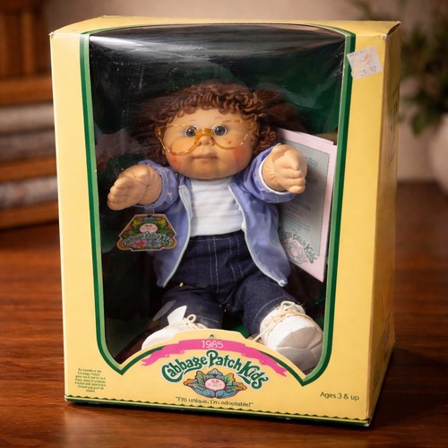 Vintage cabbage patch - cabbage, doll